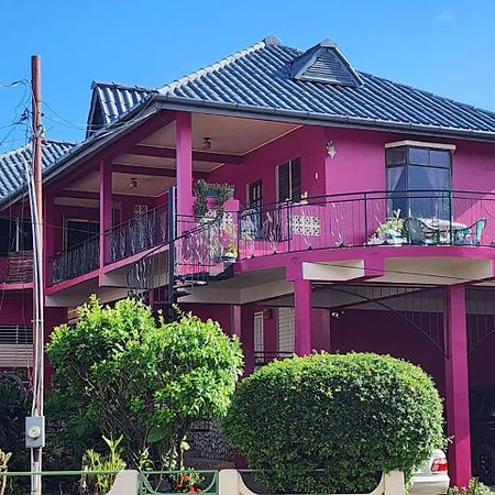The Seaside Garden Guesthouse Buccoo 외부 사진