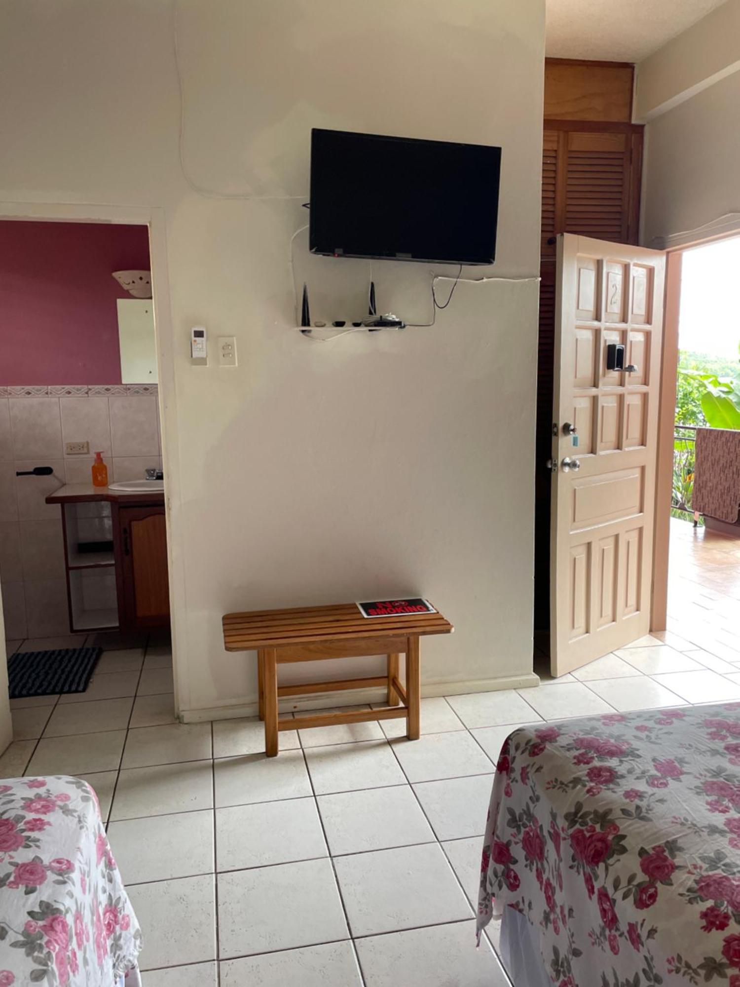 The Seaside Garden Guesthouse Buccoo 외부 사진